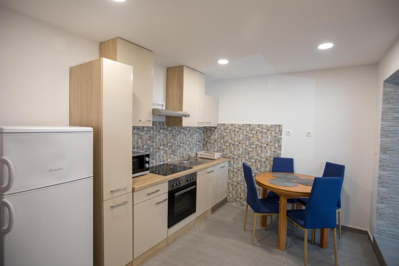 Toto Apartment Lukovo Sugarje Bagian luar foto